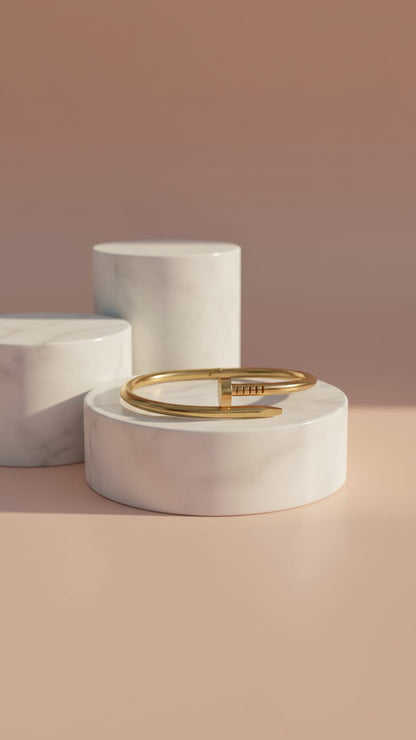 4 piece Jewellery set Gold BR FLW