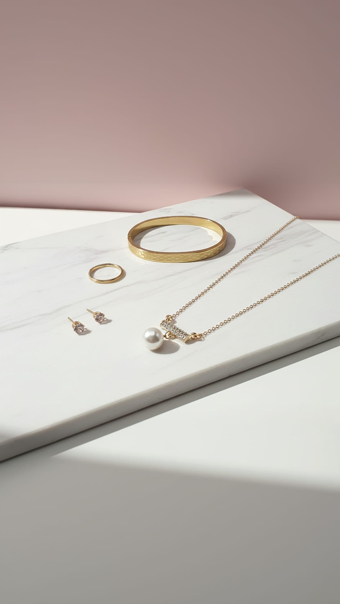 4 Piece Jewellery/Fragrance Gift set BR